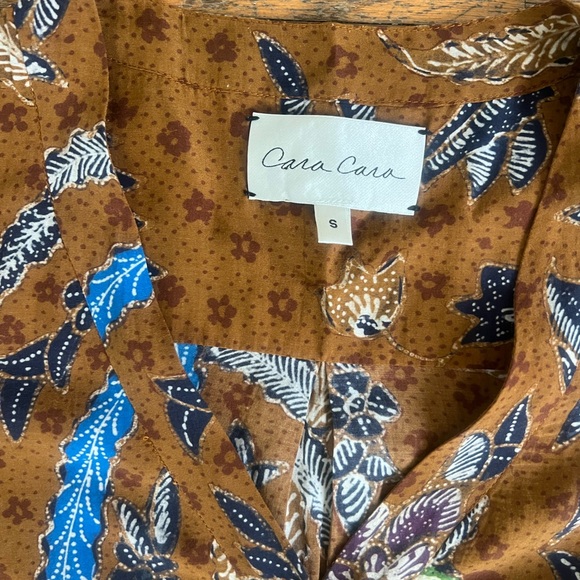 Cara Cara win top. Size small. New without tags. - Picture 5 of 11